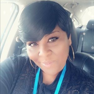 Meet your Posher, Lateria